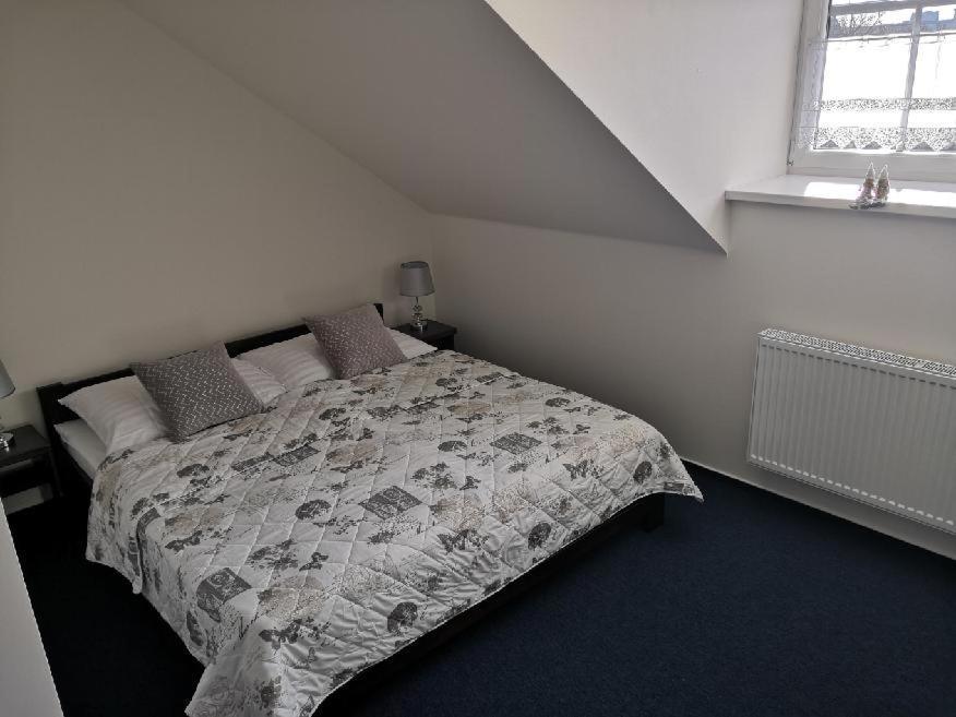 Penzion A Wellness - Jilan, Naves Svobody 39, Olomouc Extérieur photo