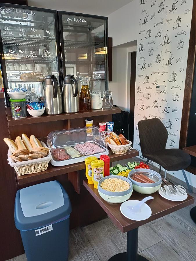 Penzion A Wellness - Jilan, Naves Svobody 39, Olomouc Extérieur photo